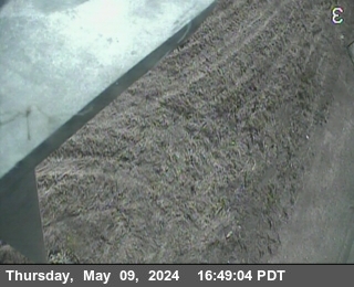 Timelapse image near EB SR-152 San Luis Reservoir , Gustine 0 minutes ago