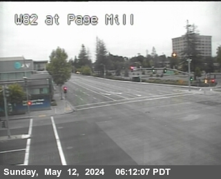 Timelapse image near T029W -- SR-82 : Page Mill Road / Oregon Expressway, Palo Alto 0 minutes ago