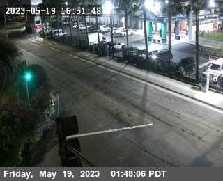 Timelapse image near T284E -- I-880 : AT EDES AV EB OR, Oakland 0 minutes ago