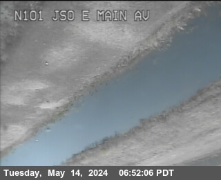 Timelapse image near TV935 -- US-101 : South of East Main Avenue, Morgan Hill 0 minutes ago