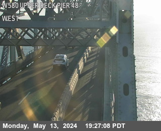 Timelapse image near TVR02 -- I-580 : Upper Deck Pier 48, San Quentin 0 minutes ago