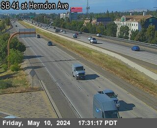 Timelapse image near FRE-41-AT HERNDON AVE, Fresno 0 minutes ago
